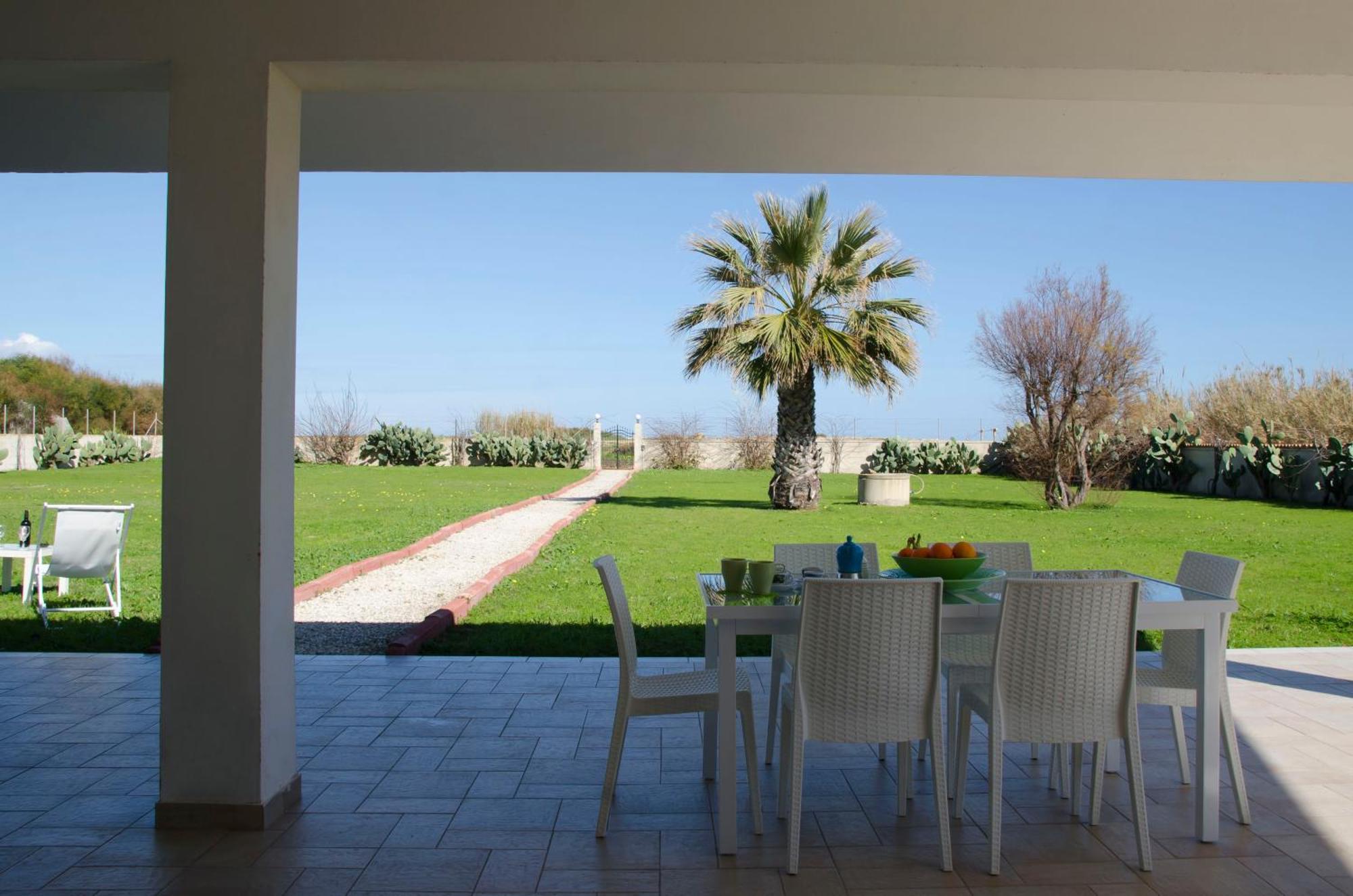 Villa Soleado, Marzamemi - Sea Front Villa Reitani Extérieur photo